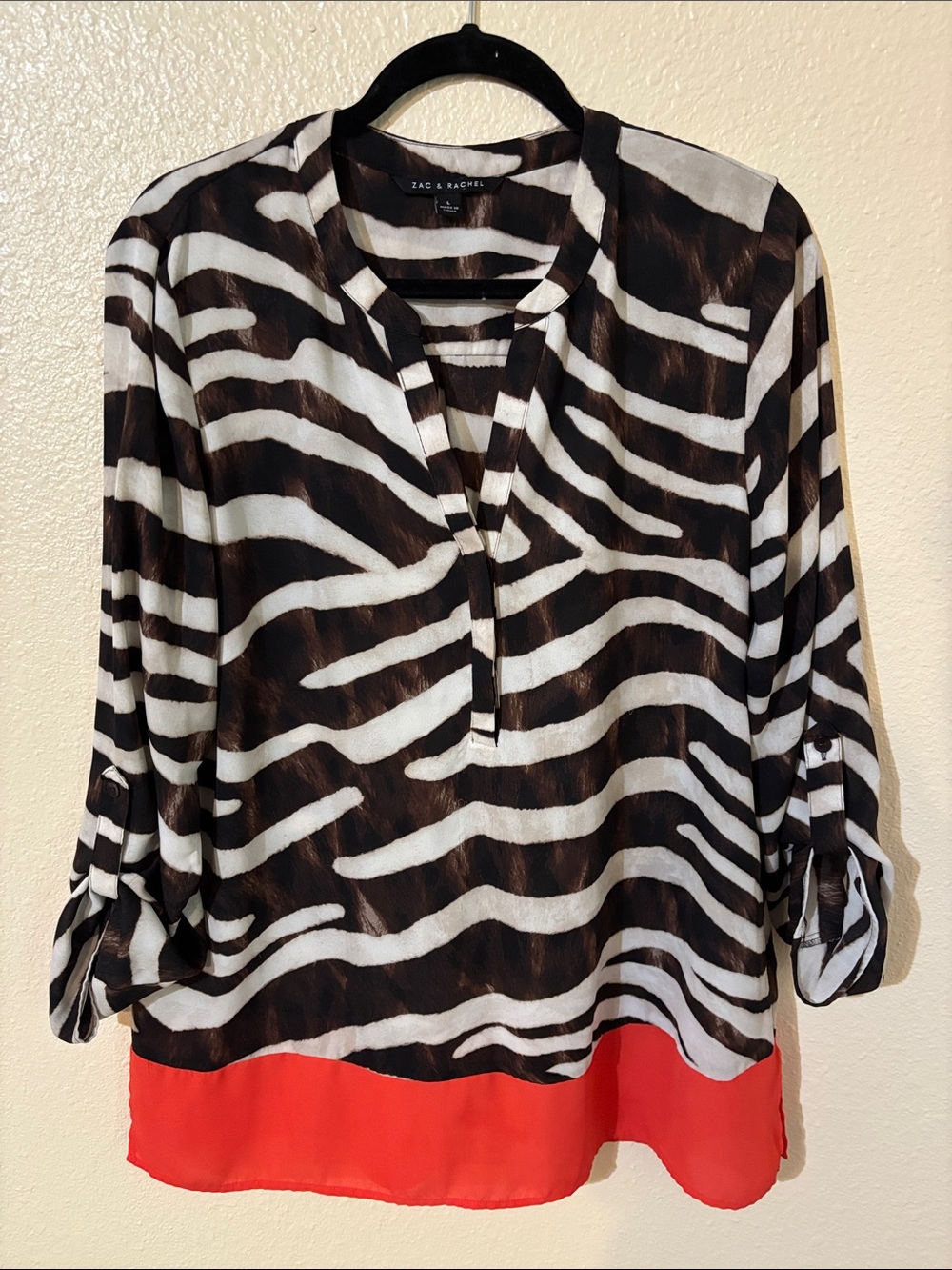 Zac & Rachel Black White Zebra Tunic with Red Hem Size Large
